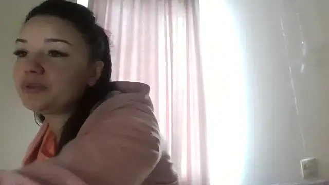 Snapshot of Linusya chatting on March 2, 2026, 10:33 am Linusya online show from March 2, 2026, 10:33 am