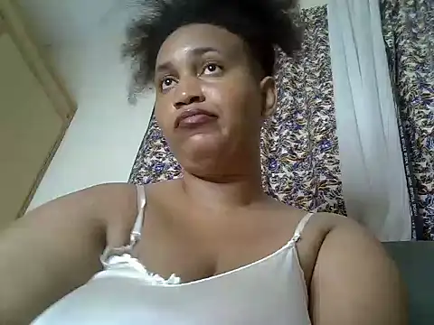 Creamy sweet pussy online show from November 6, 2025, 4:30 pm