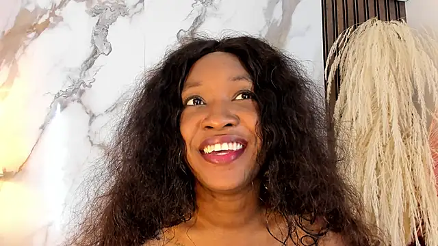 aidaadams online show from February 13, 2025, 5:54 pm