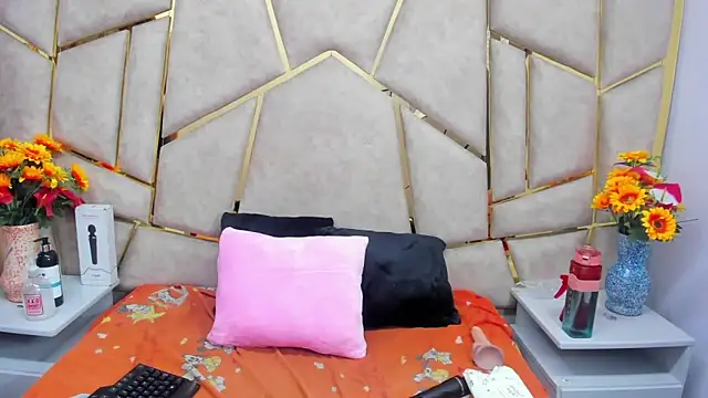 Snapshot of Kloe_Candy1 chatting on September 10, 2025, 4:34 am Kloe Candy1 online show from September 10, 2025, 4:34 am