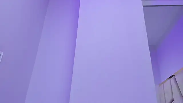 Snapshot of Kloe_Candy1 chatting on April 12, 2026, 5:45 am Kloe Candy1 online show from April 12, 2026, 5:45 am