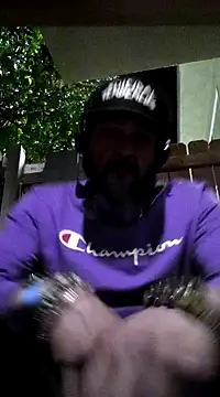 Snapshot of MrDickUdown24_7 chatting on January 10, 2025, 7:14 am MrDickUdown24 7 online show from January 10, 2025, 7:14 am