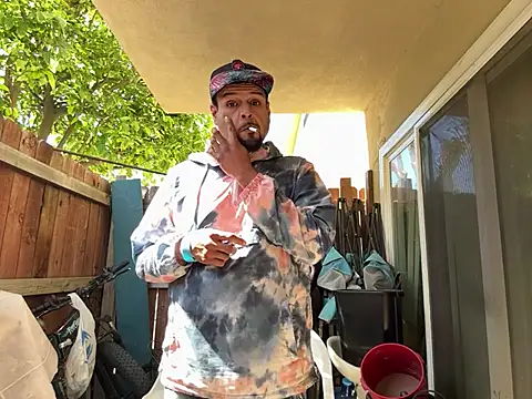 Snapshot of MrDickUdown24_7 chatting on March 15, 2025, 8:21 pm MrDickUdown24 7 online show from March 15, 2025, 8:21 pm