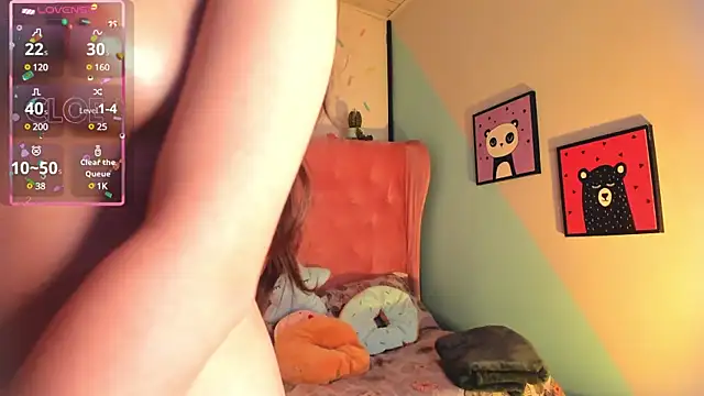  cloe martinez online show from December 14, 2024, 11:12 pm