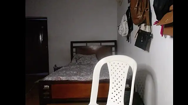 foxysweet09 online show from February 13, 2025, 10:54 pm