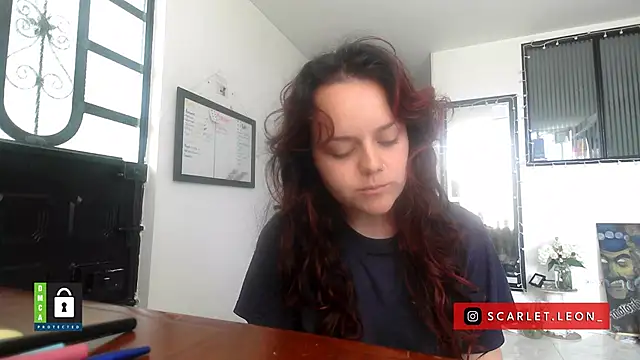 Scarletleon77 online show from January 19, 2026, 4:00 pm