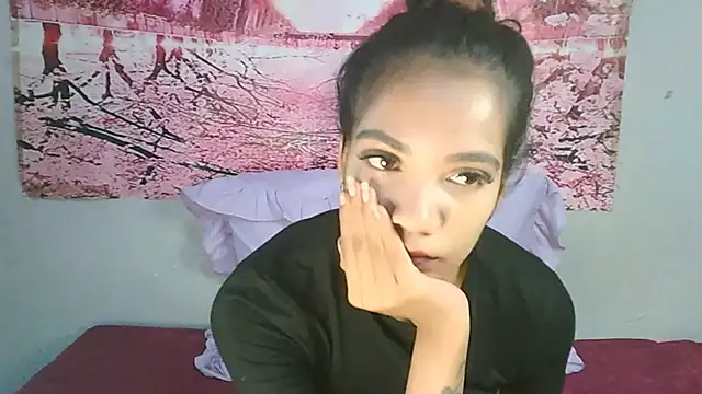 Snapshot of 1SweetIndian chatting on March 19, 2025, 12:15 am 1SweetIndian online show from March 19, 2025, 12:15 am