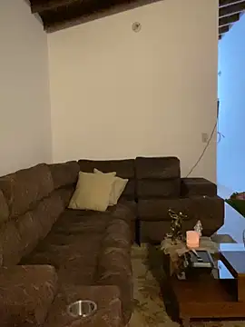 PUSHYLATE online show from February 8, 2026, 3:32 am