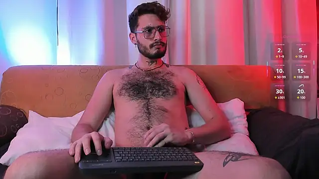 Snapshot of axel_giracr chatting on January 17, 2026, 8:56 pm axel giracr online show from January 17, 2026, 8:56 pm