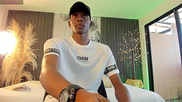 JacksonMuller  online show from February 3, 2026, 1:27 pm