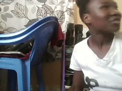 Snapshot of just_nala chatting on February 9, 2026, 10:30 am just nala online show from February 9, 2026, 10:30 am