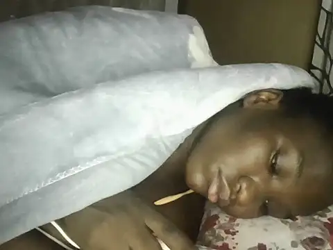 Snapshot of just_nala chatting on March 7, 2026, 11:46 pm just nala online show from March 7, 2026, 11:46 pm