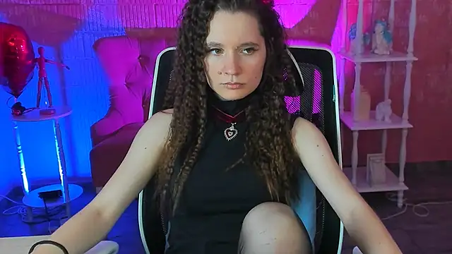 Miss Barbara  online show from March 6, 2025, 10:52 am