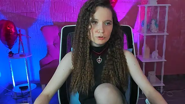 Miss Barbara  online show from March 6, 2025, 1:57 pm