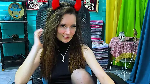 Miss Barbara  online show from March 17, 2025, 9:55 am