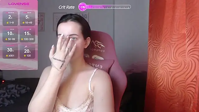 Snapshot of SweetieKendl chatting on March 13, 2025, 8:37 am SweetieKendl online show from March 13, 2025, 8:37 am