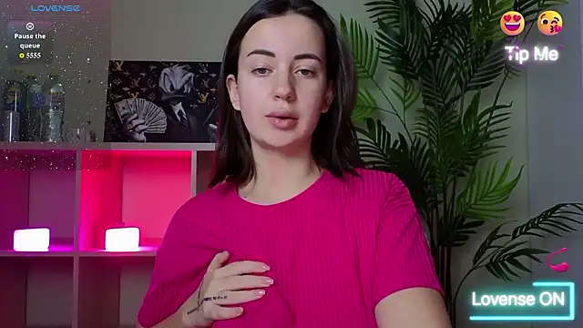 Snapshot of SweetieKendl chatting on February 14, 2026, 9:44 pm SweetieKendl online show from February 14, 2026, 9:44 pm