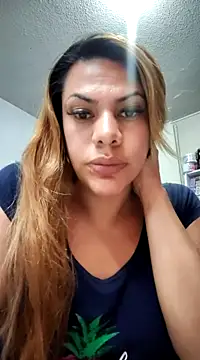 CurvyViolet online show from January 22, 2025, 11:32 pm