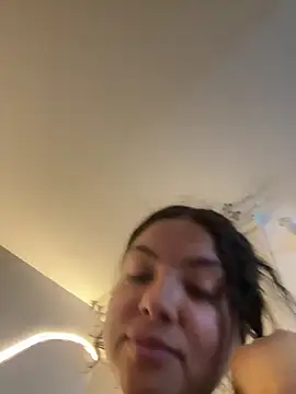 Nathcurly  online show from April 12, 2026, 2:38 am