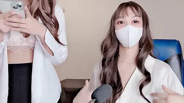 Mono-Stewardesss online show from December 27, 2024, 4:32 pm