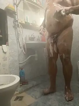 Snapshot of Finlux821504 chatting on October 29, 2025, 8:43 pm Finlux821504 online show from October 29, 2025, 8:43 pm