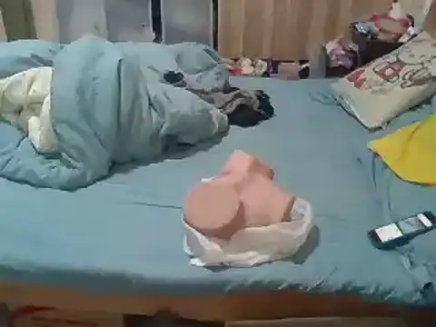 Snapshot of Beijing2000 chatting on December 22, 2024, 8:05 am Beijing2000 online show from December 22, 2024, 8:05 am