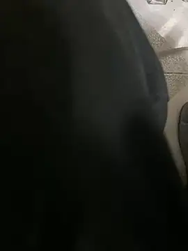 Snapshot of Beijing2000 chatting on January 22, 2025, 12:06 pm Beijing2000 online show from January 22, 2025, 12:06 pm