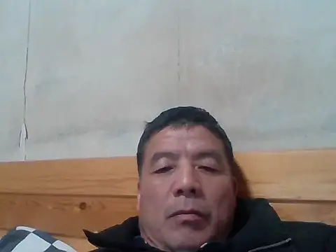 Snapshot of Beijing2000 chatting on February 15, 2025, 1:27 pm Beijing2000 online show from February 15, 2025, 1:27 pm