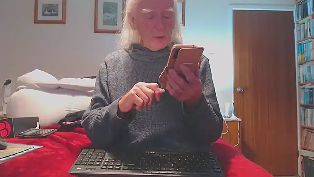 WaverlyKernow online show from October 29, 2025, 9:00 am