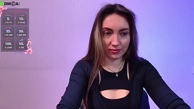 cute  angell online show from October 22, 2025, 3:01 pm