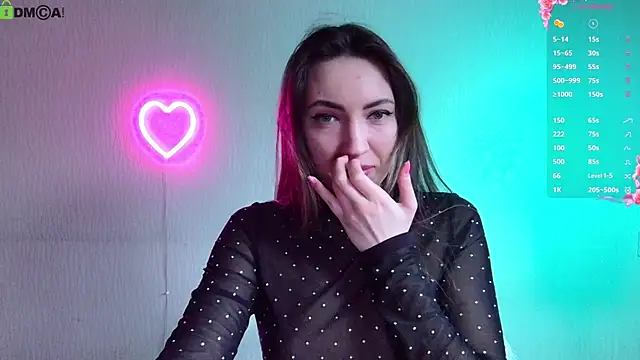 cute  angell online show from April 8, 2026, 1:33 pm