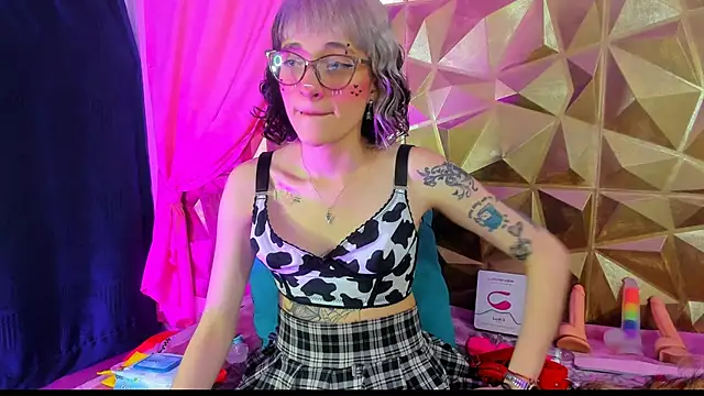 neeko princes online show from January 12, 2025, 3:14 pm