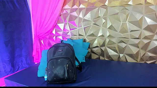 neeko princes online show from January 17, 2025, 6:12 pm