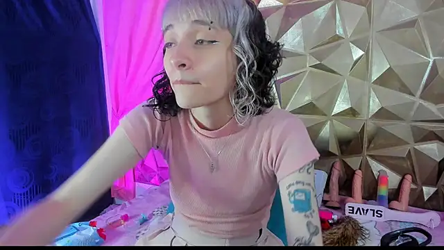 neeko princes online show from January 18, 2025, 12:15 pm