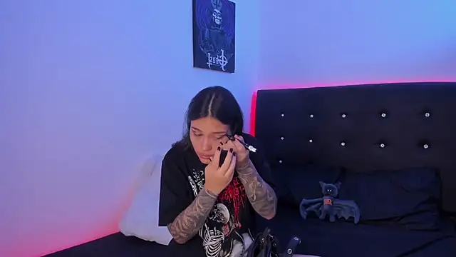 sweett dirty online show from April 16, 2026, 12:17 pm