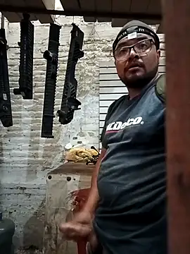 Bartolito001 online show from September 15, 2025, 9:59 pm