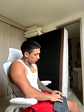 sendfer online show from October 3, 2025, 8:28 pm