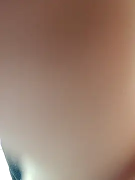 zhenzhen521 online show from September 10, 2025, 4:12 am