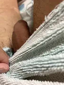 SuperHardBoy12 online show from February 18, 2025, 6:26 am