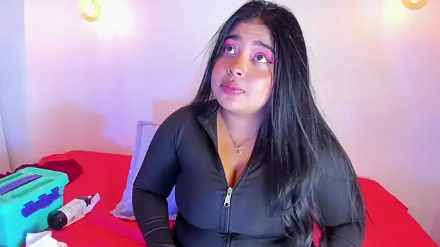 Emily cooper20 online show from February 7, 2025, 7:38 pm