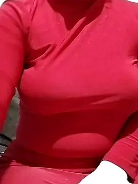 Snapshot of Elaa_Su chatting on December 8, 2024, 6:22 am Elaa Su online show from December 8, 2024, 6:22 am