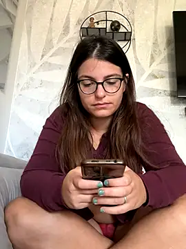 Snapshot of Coupleorny chatting on October 9, 2025, 11:08 am Coupleorny online show from October 9, 2025, 11:08 am