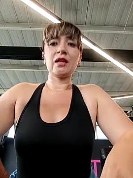 Snapshot of tata_laima__ chatting on April 28, 2026, 1:49 pm tata laima online show from April 28, 2026, 1:49 pm