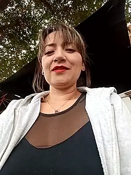 Snapshot of tata_laima__ chatting on May 20, 2026, 2:23 pm tata laima online show from May 20, 2026, 2:23 pm