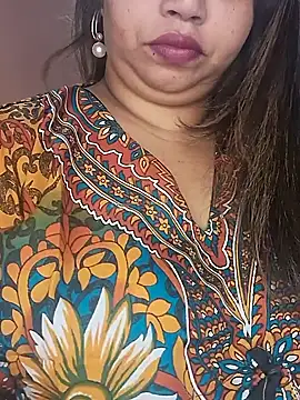 Ravina patil1 online show from January 28, 2025, 10:12 pm