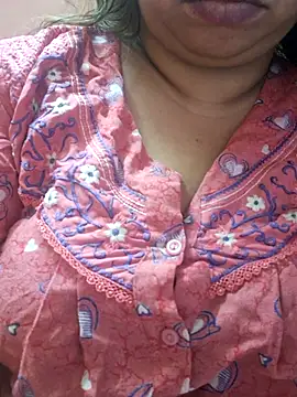 Ravina patil1 online show from March 4, 2025, 7:01 pm