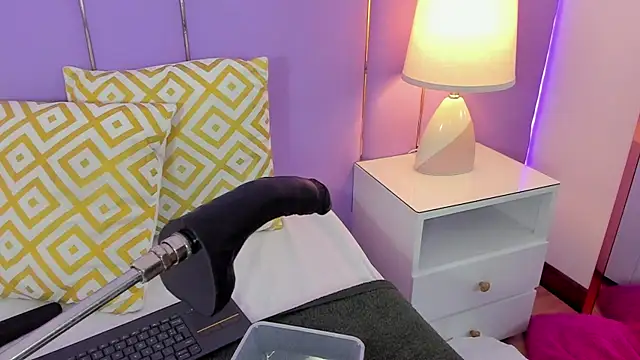 Snapshot of SophyRuiz_ chatting on February 26, 2026, 11:42 am SophyRuiz online show from February 26, 2026, 11:42 am