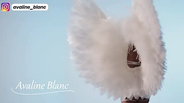 Avaline Blancx online show from February 24, 2025, 11:30 pm