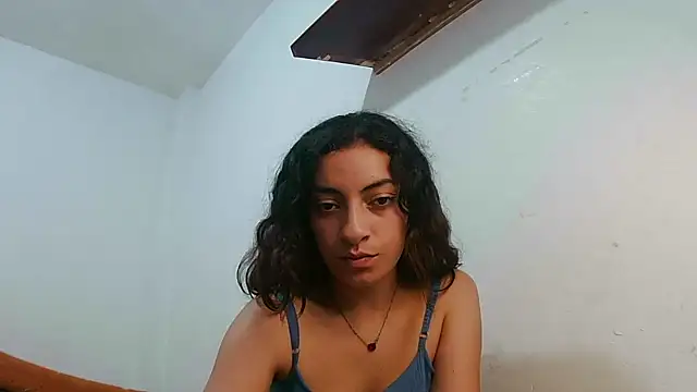 Snapshot of stephybrowm7 chatting on March 11, 2025, 9:04 pm stephybrowm7 online show from March 11, 2025, 9:04 pm