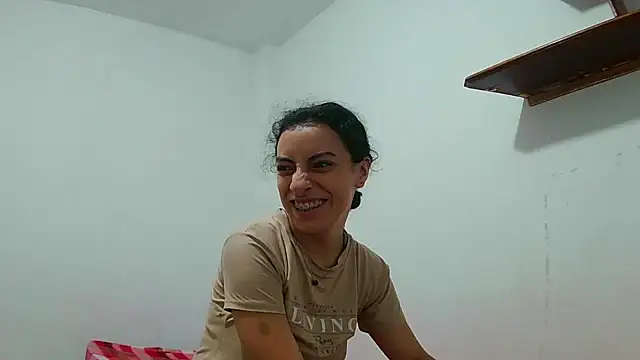 Snapshot of stephybrowm7 chatting on March 19, 2025, 5:39 pm stephybrowm7 online show from March 19, 2025, 5:39 pm